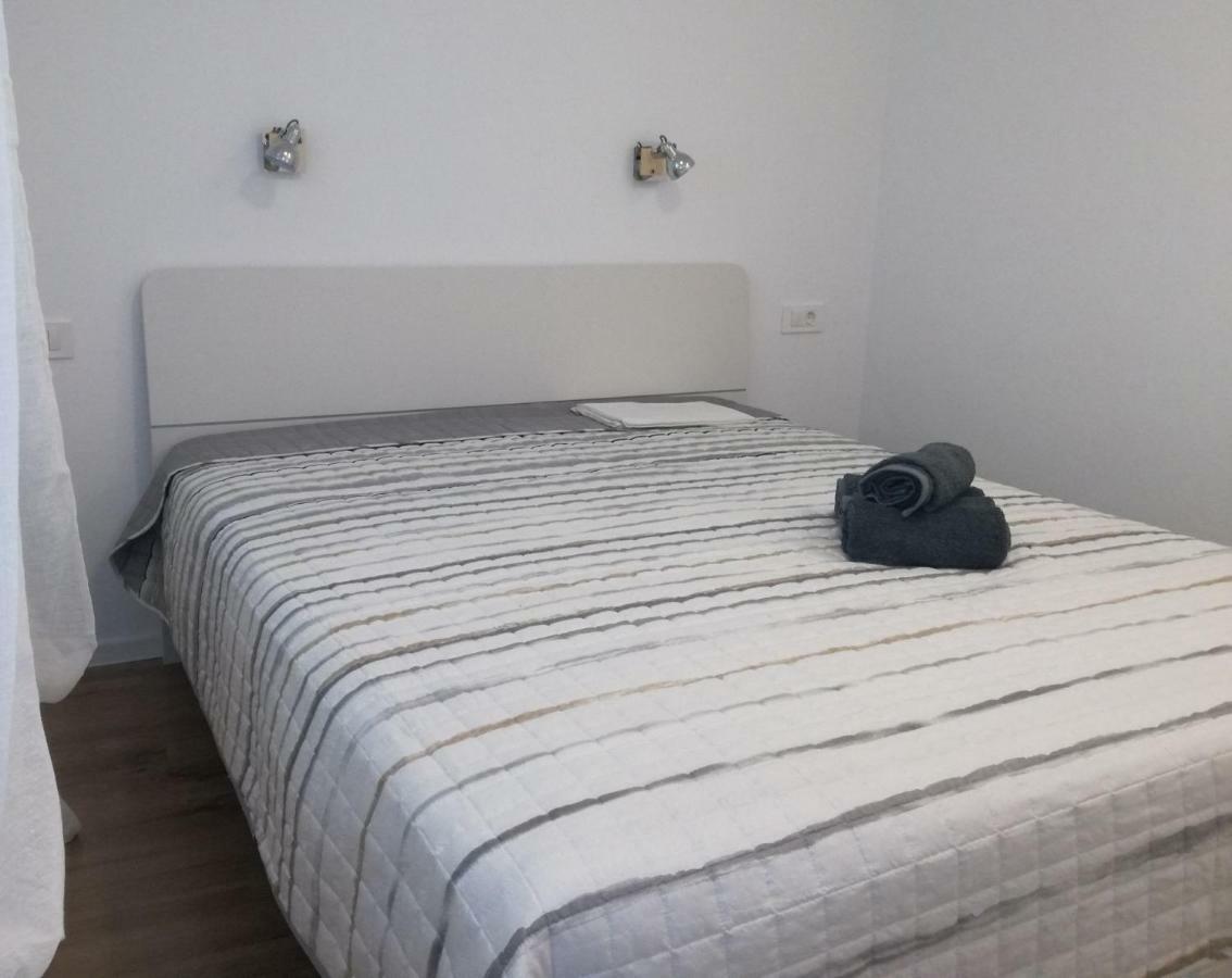 Kuca Za Odmor Pende Villa Banjol Kültér fotó