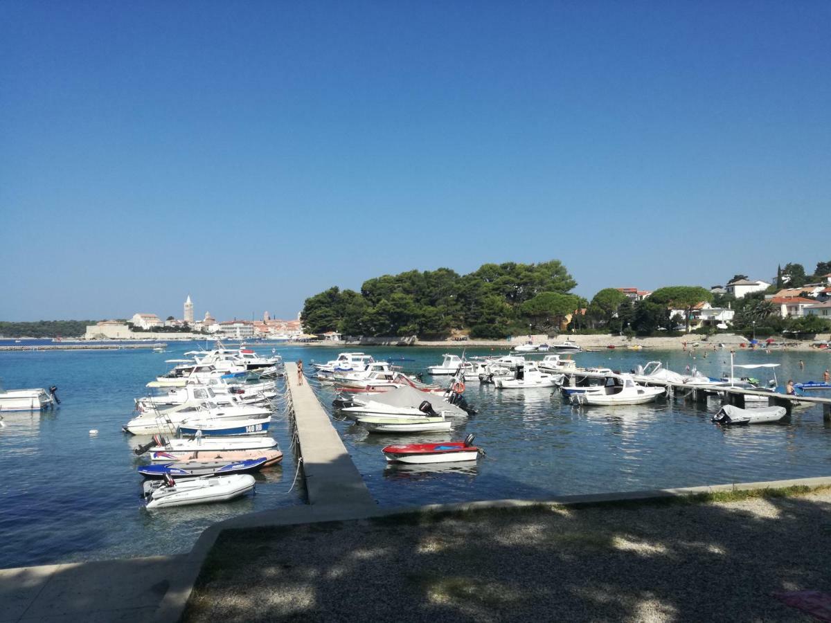 Kuca Za Odmor Pende Villa Banjol Kültér fotó